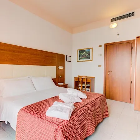 Vela D'oro 3* 里米尼