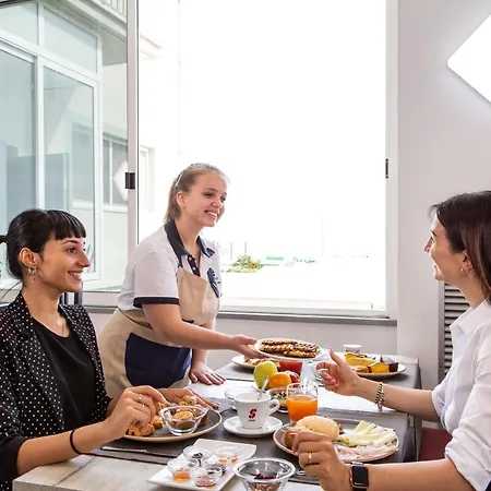 Vela D'oro Ρίμινι