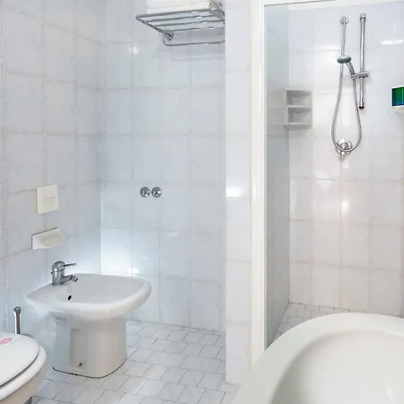 Vela D'oro Hotel 3*