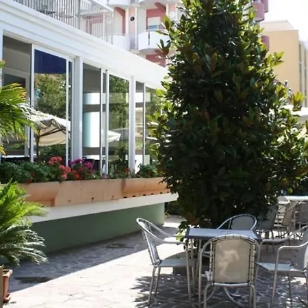 Vela D'oro 3*